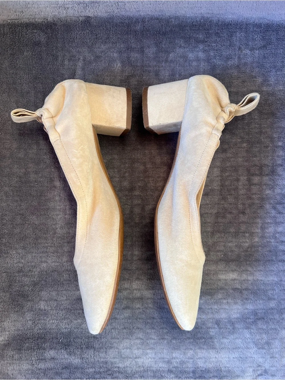 Everlane The Italian Leather Day Heel Bone 6 Women's Elastic Back Comfort
